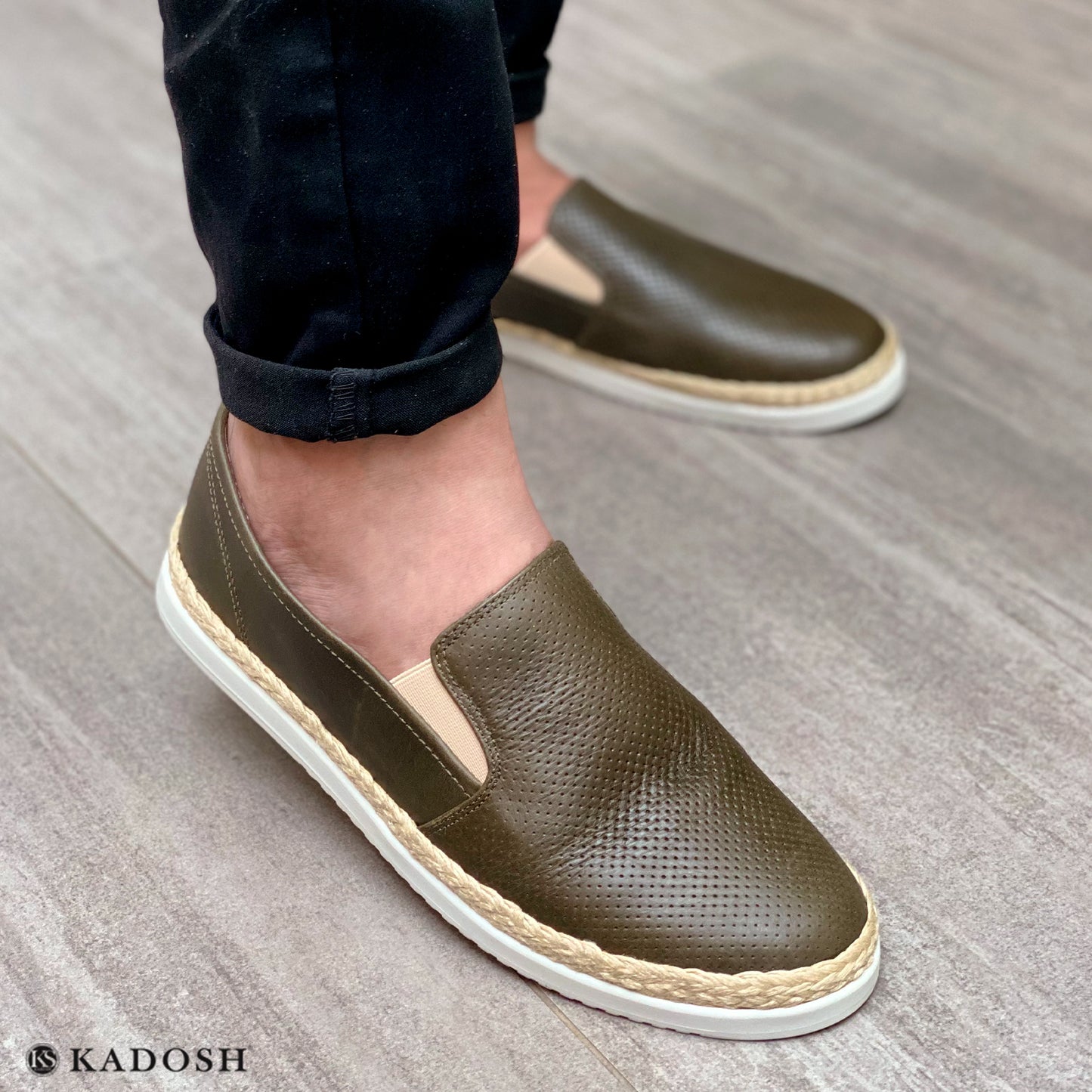 Últimas tallas - TENIS ESPADRILLA CUERO VERDE OSCURO - ENVÍO GRATIS