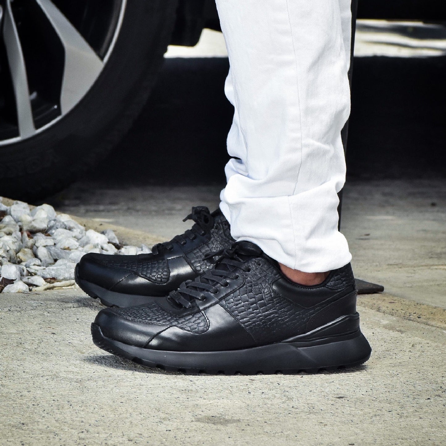 Últimas tallas - TENIS OPORTO CUERO NEGRO - ENVÍO GRATIS