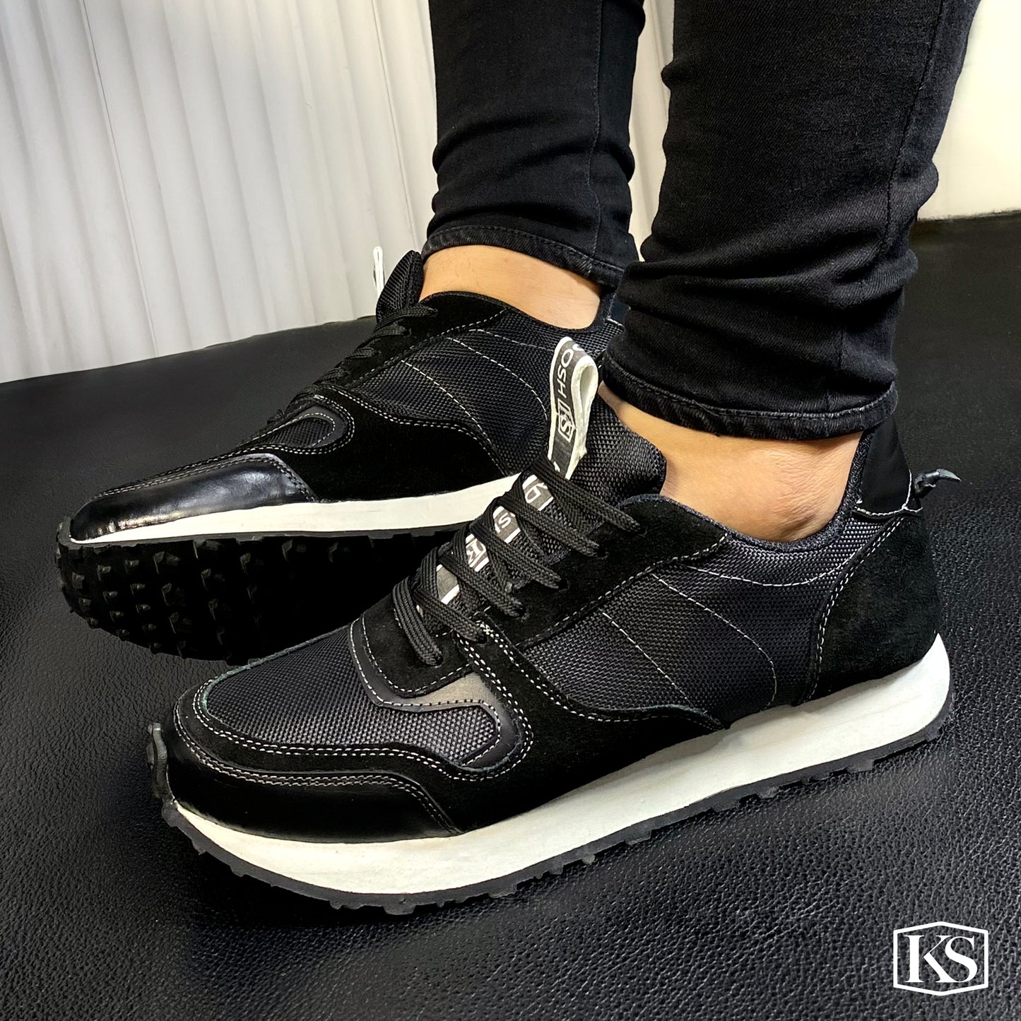 TENIS MONTECARLO NEGRO - ENVÍO GRATIS