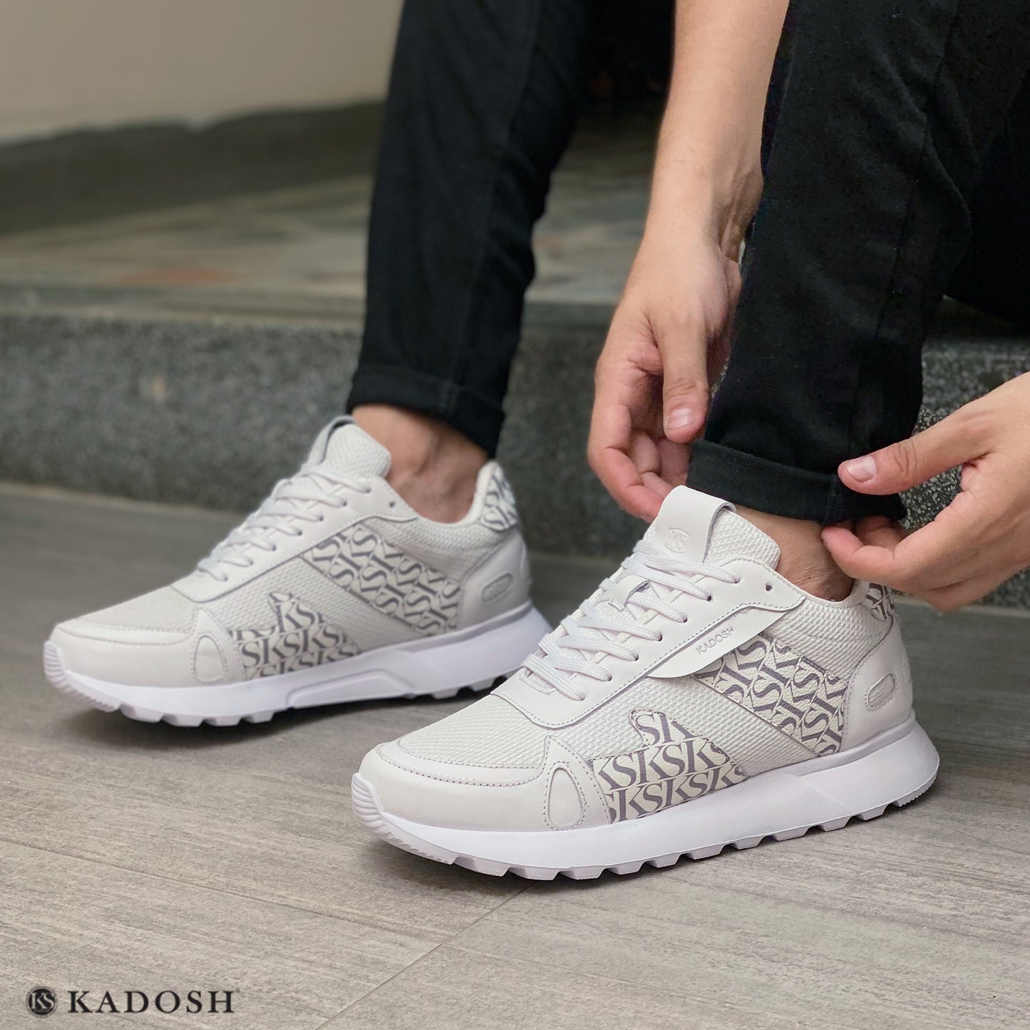 Últimas tallas - TENIS HOMBRE CUERO MISURI BLANCO - ENVÍO GRATIS
