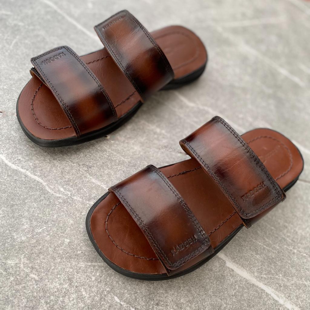 Últimas tallas-SANDALIAS CUERO MONARC CAFÉ CLARO - ENVÍO GRATIS