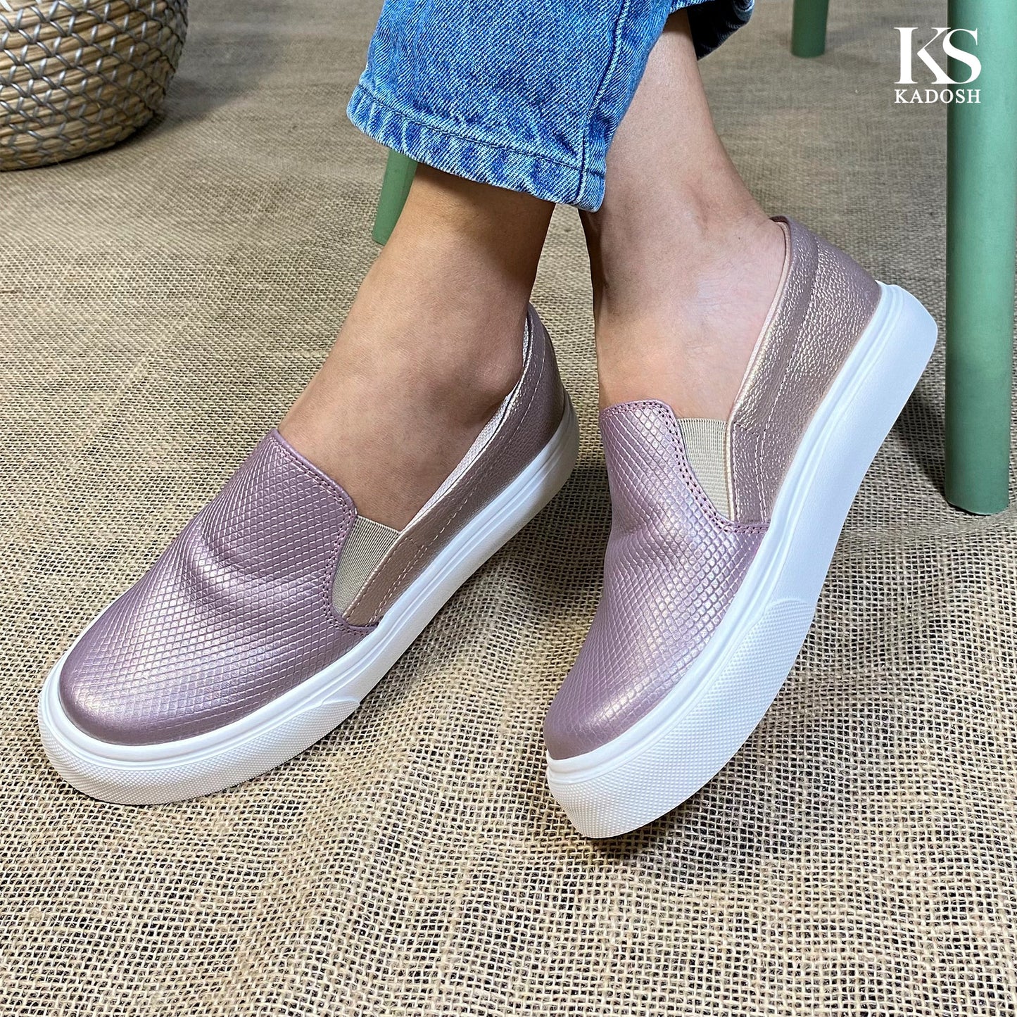TENIS MUJER CUERO K36 ORO ROSA