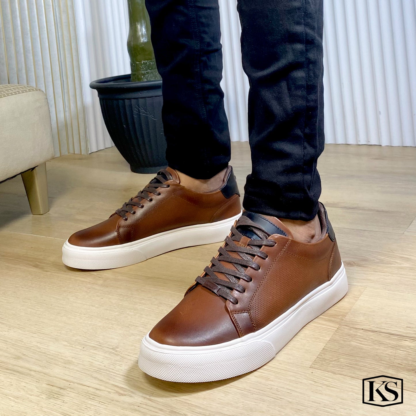 TENIS ASPEN CUERO CAFÉ- ENVÍO GRATIS