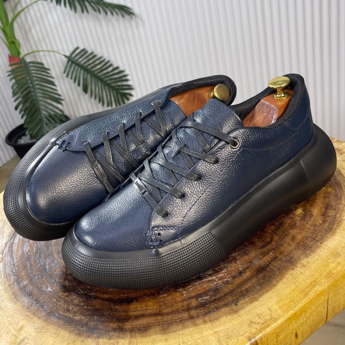 Últimas tallas- TENIS KONG CUERO AZUL - ENVÍO GRATIS