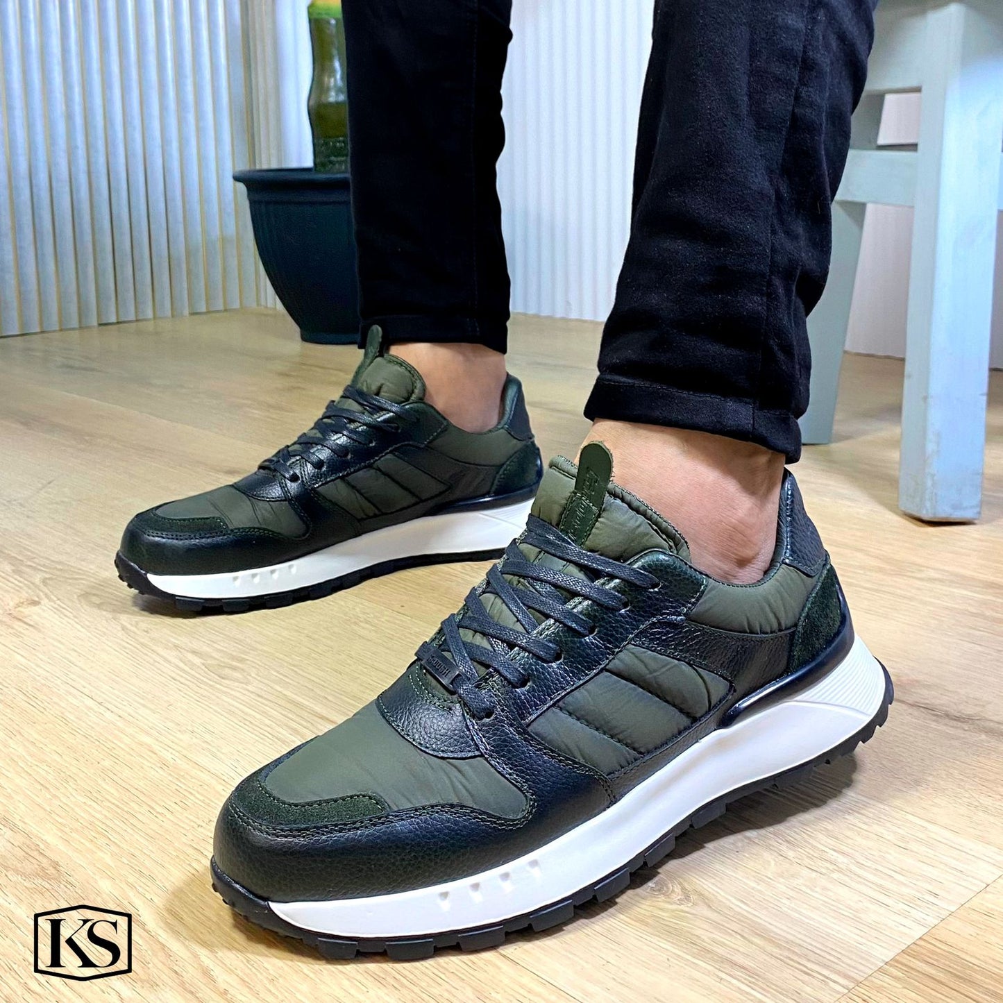 Últimas tallas - TENIS ATLANTA CUERO VERDE - ENVÍO GRATIS