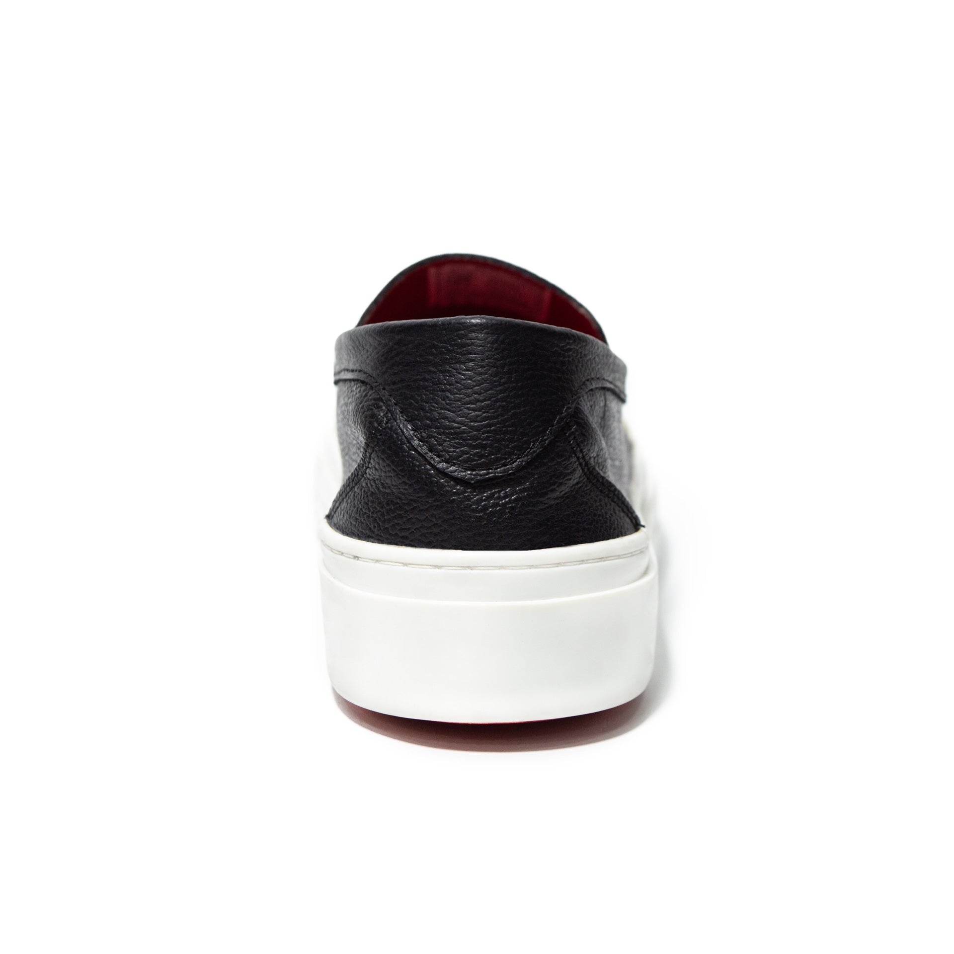 Últimas tallas -TENIS BERLÍN CUERO NEGRO -ENVÍO GRATIS