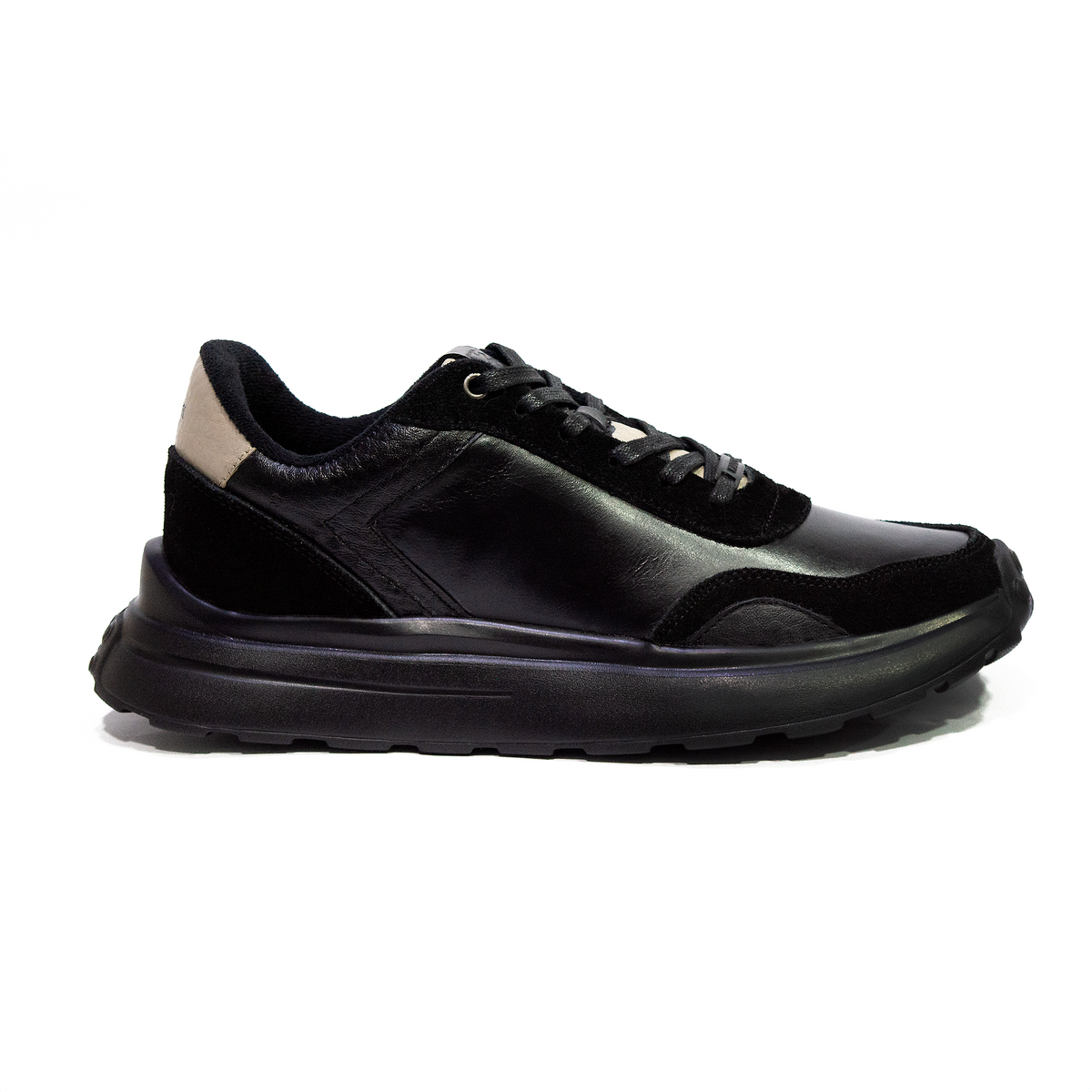 TENIS BILBAO CUERO  - ENVÍO GRATIS