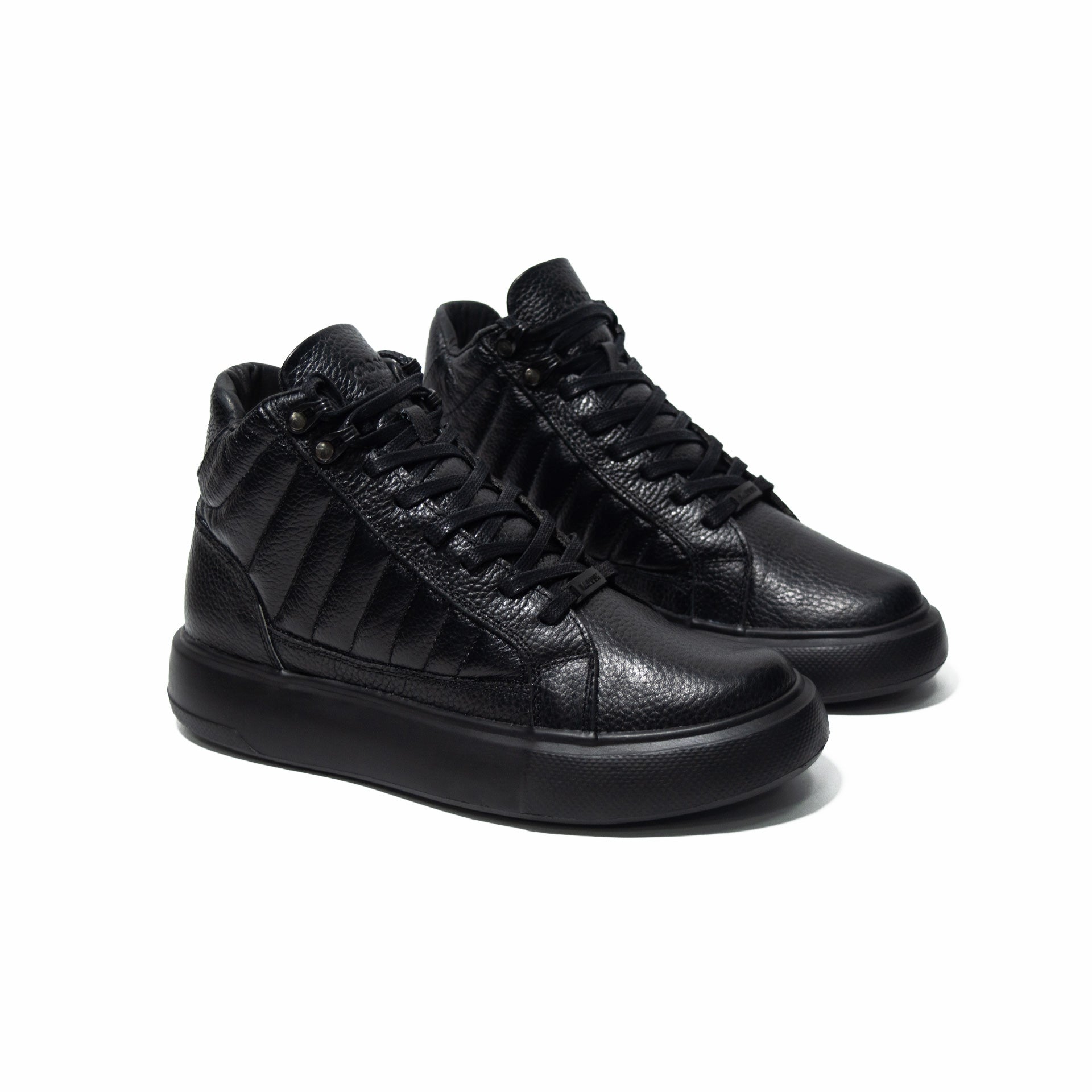 Últimas tallas -TENIS BOTA CUERO NEGRO - ENVÍO GRATIS