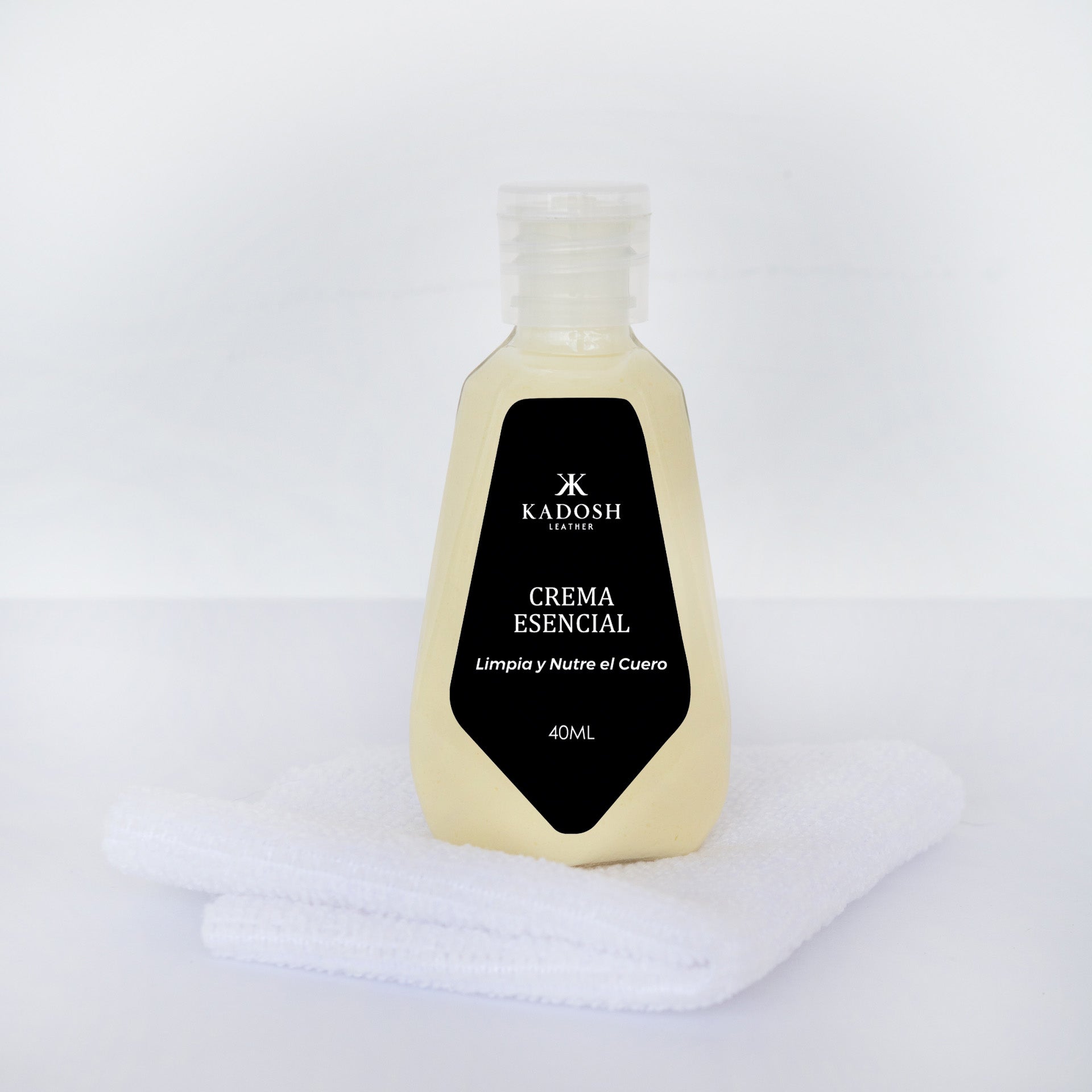Producto Crema Esencial + Toalla microfibra