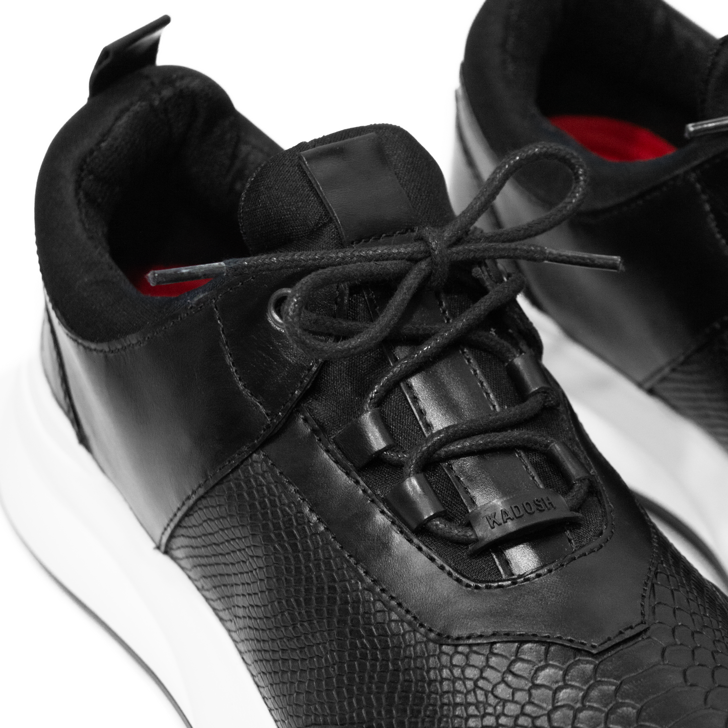 TENIS DAMASCO BLACK CUERO  - ENVÍO GRATIS