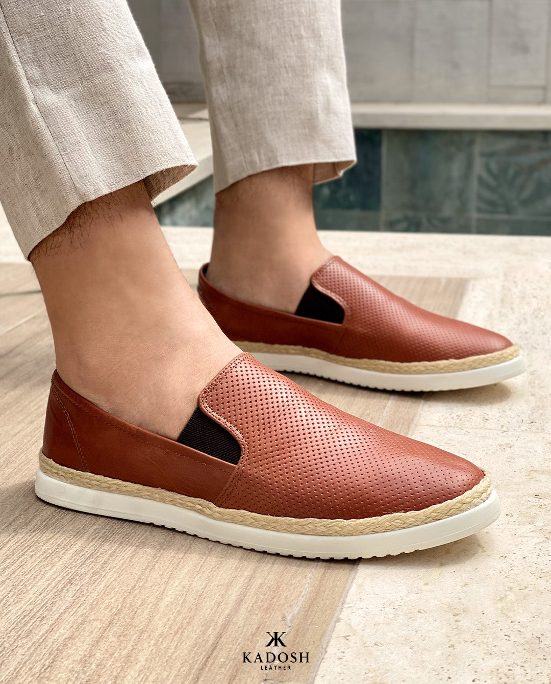 Últimas tallas - TENIS ESPADRILLA CUERO COÑAC