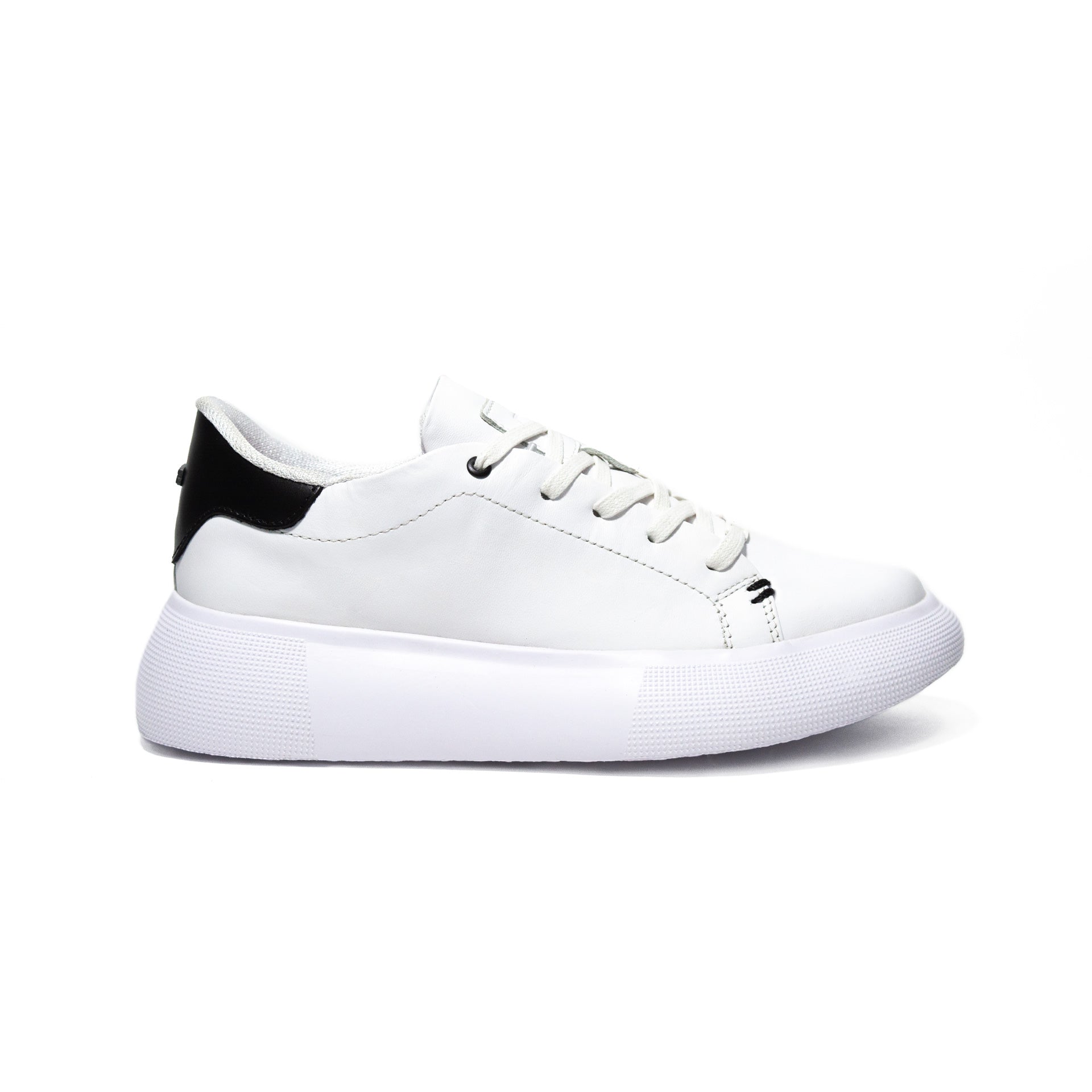 TENIS KONG CUERO BLANCO