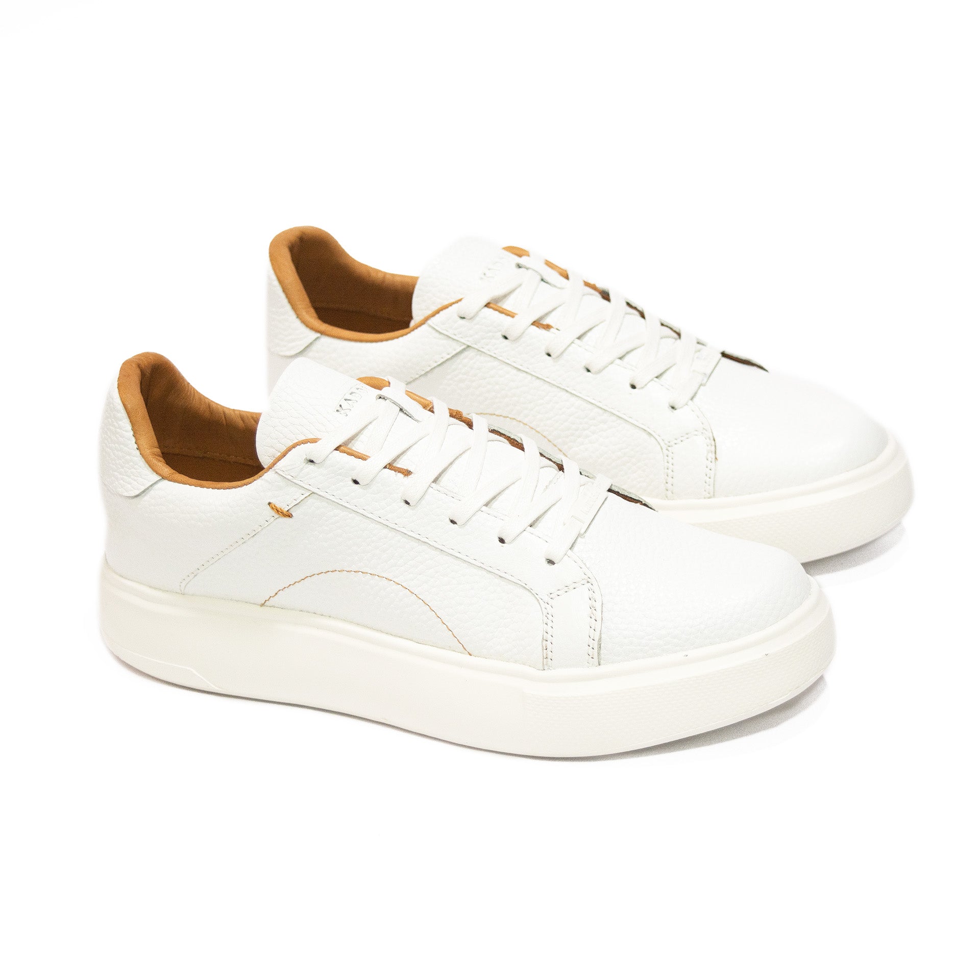 Últimas tallas  -  TENIS HAMBURGO CUERO BLANCO- ENVÍO GRATIS
