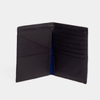 PORTAPASAPORTE EN CUERO NEGRO
