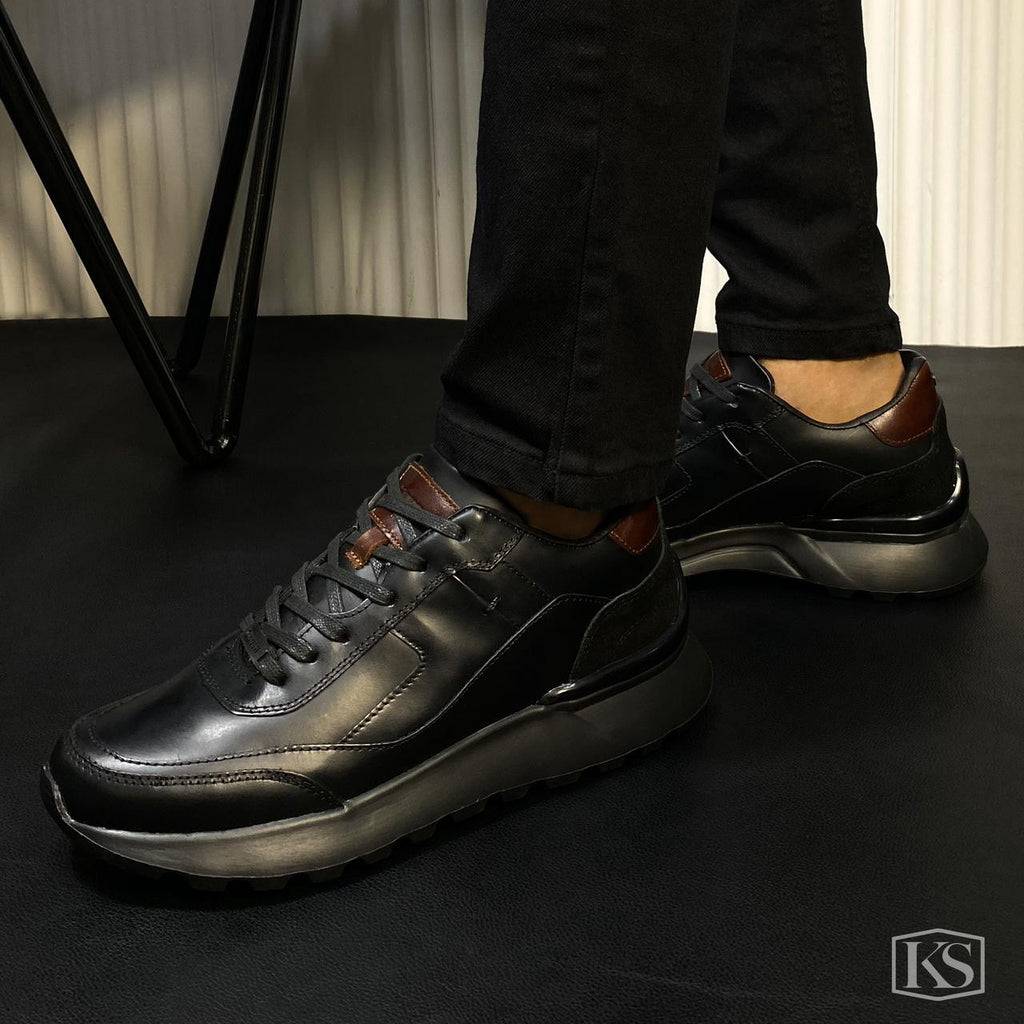 Últimas tallas -TENIS ESTOCOLMO CUERO NEGRO