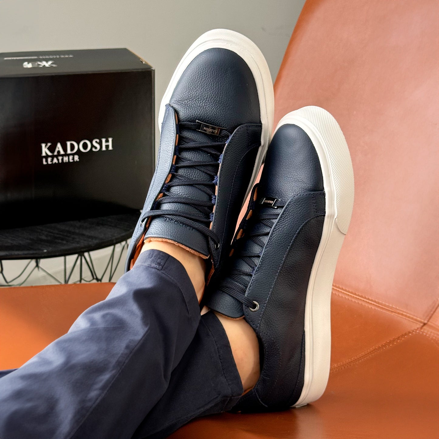 TENIS MONACO CUERO AZUL - ENVÍO GRATIS