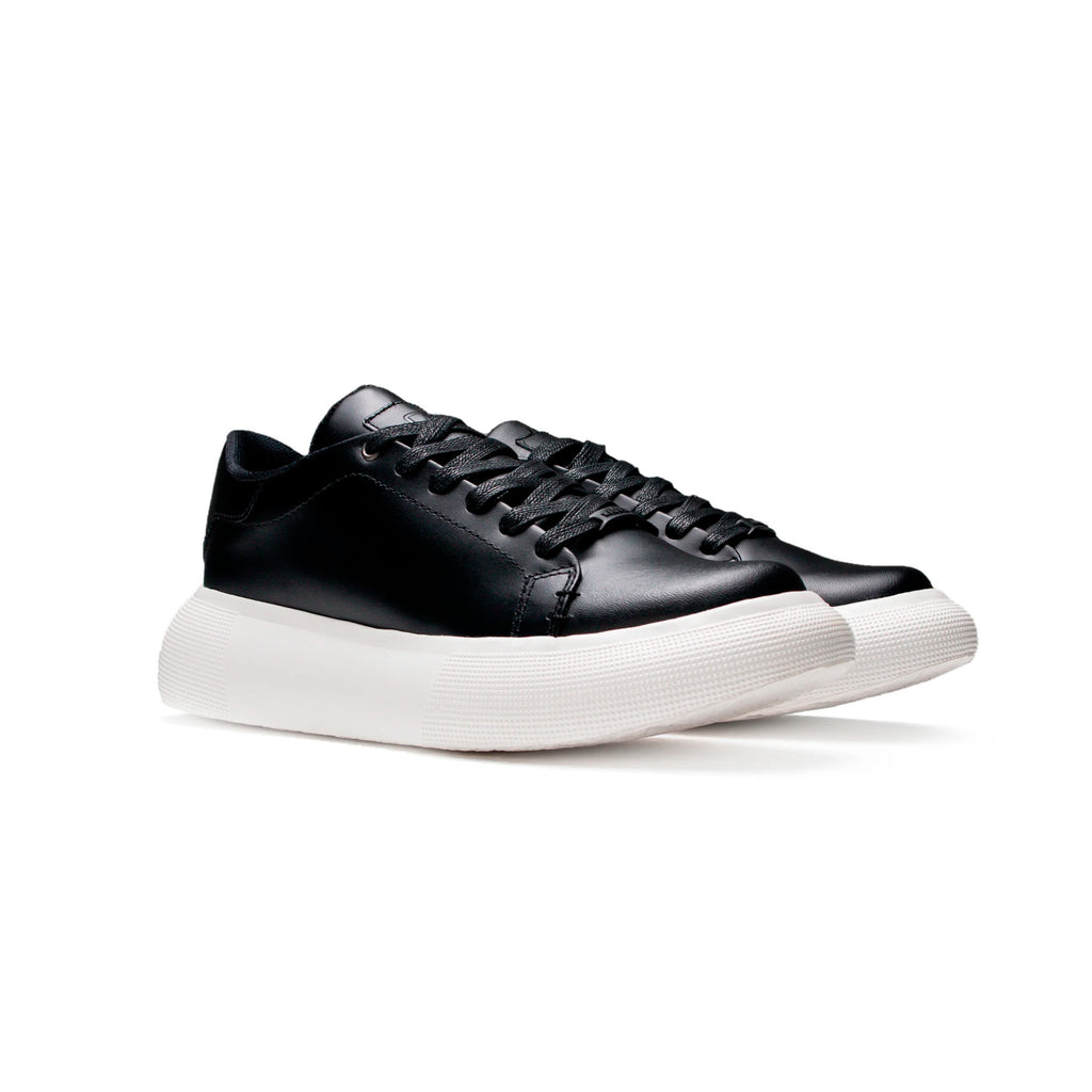 TENIS KONG CUERO NEGRO