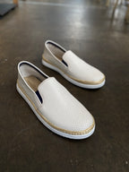 Últimas tallas - TENIS ESPADRILLA CUERO BEIGE